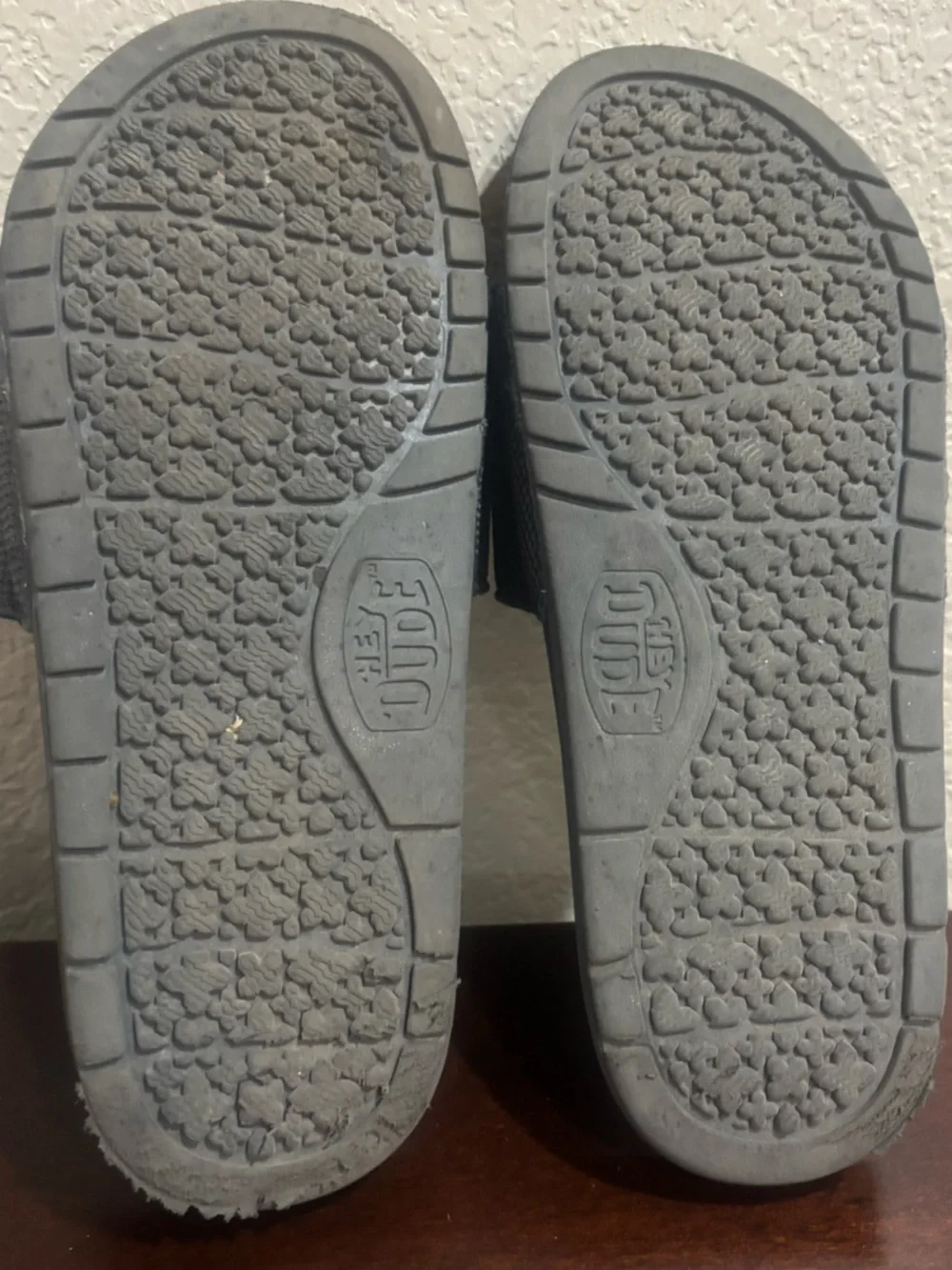 Hey‎ Dude Phoenix Dark Gray Slide Sandal